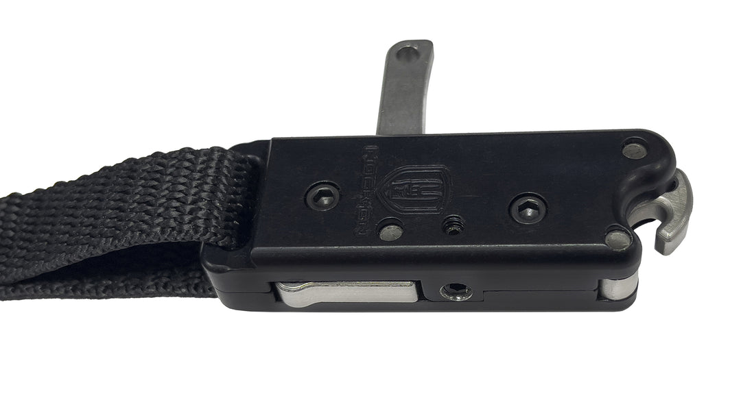 Back Strap Tension-Activated Wrist Release